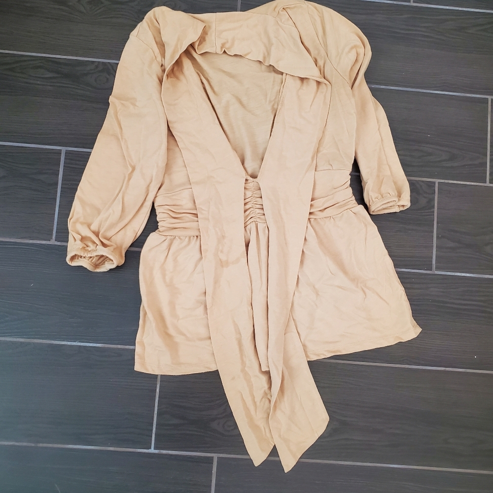 Low V pullover